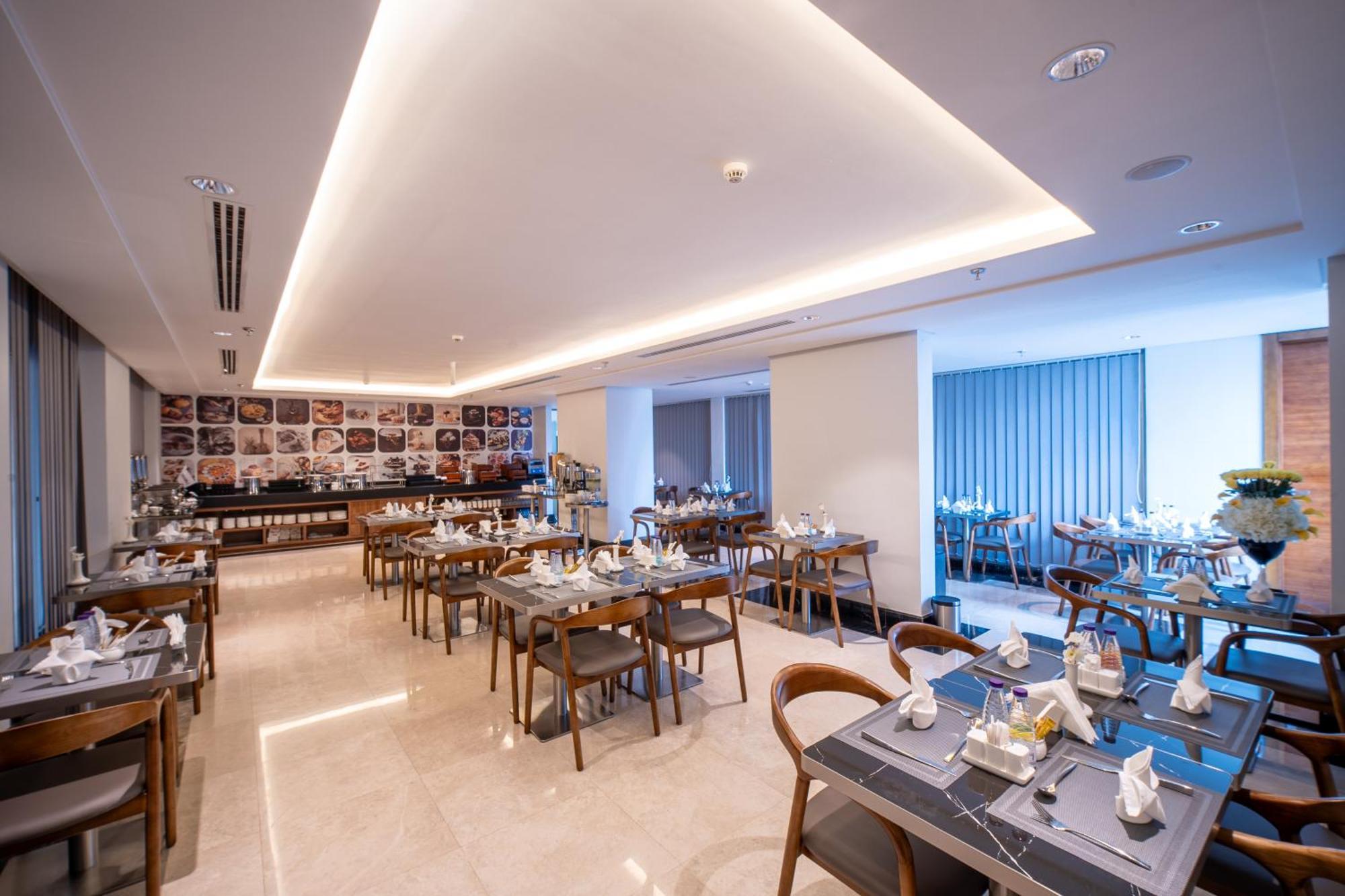 Charli Hotel Jeddah By Ahs Экстерьер фото